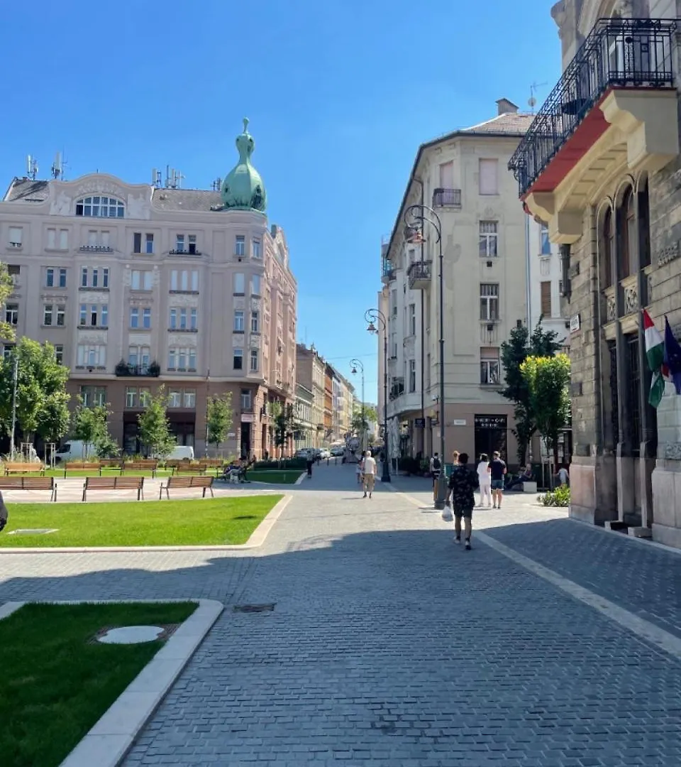 Bakats Square Premium Apartment With Ac Budapest